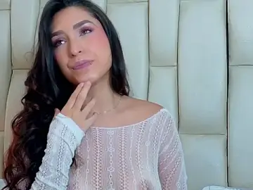Stripchat Adult Webcam of Chloemendoza