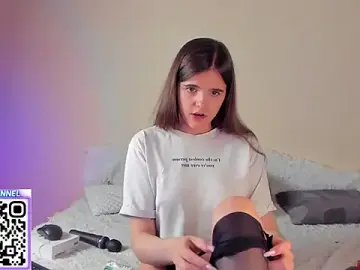 Stripchat Live Sex of Ema_X_Love