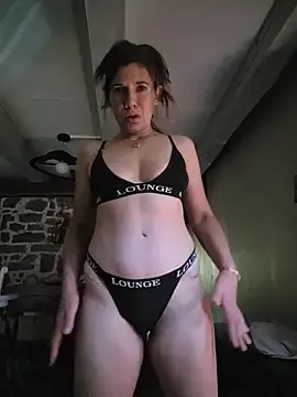 Stripchat Watch Live Sex Cams of Lina_lou4