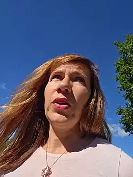 Stripchat Live Porn of Lina_lou4