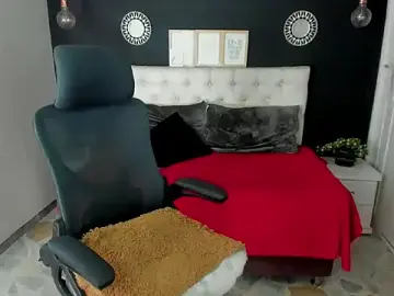 Stripchat Private Sex Chat of Raven_Misty