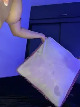 Stripchat Watch Live Sex Cams of queenryan