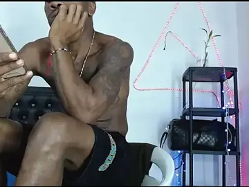 Stripchat Watch Live Sex Cams of Damian_hart_24CM