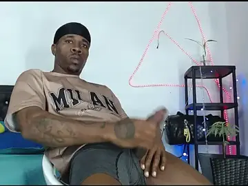 Stripchat Live Porn of Damian_hart_24CM