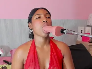 Stripchat Live Sex Cam of Laraebony_