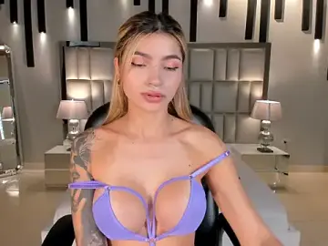 Stripchat Sex Chat of LexieWayne
