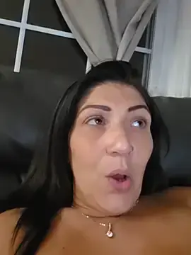 Stripchat Free Live Porn of LittleMissEeve