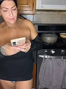 Stripchat Free Live Porn of LittleMissEeve