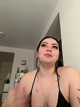 Stripchat Adult Webcam of lolaaculaa