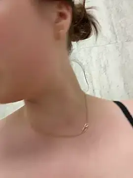 Stripchat Free Live Porn of Dina_Tease