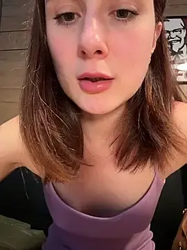 Stripchat Nude Webcam of Dina_Tease