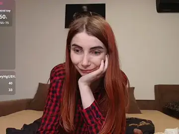 Stripchat Live Sex Cam of Kylie__Rosse