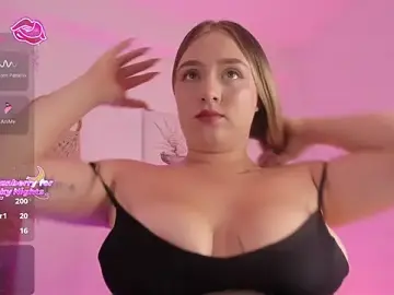 Stripchat Sex Cam of _abby_Cooper_