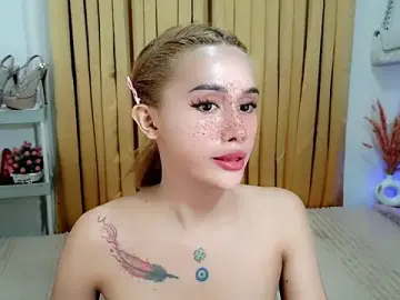 Stripchat Live Porn of Cutie_sexdOll69