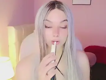 Stripchat Free Porn Cam of EvaEvangeline