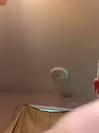 Stripchat Live Sex Cam of Joeyw57