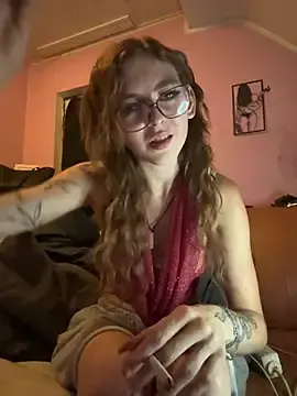 Stripchat Live Sex of Alina-420
