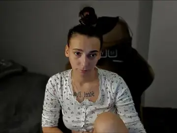 Stripchat Live Sex Cam of AnnaDolll