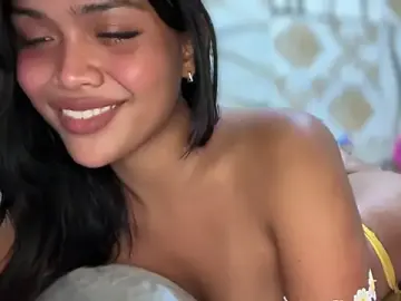 Stripchat Nude Webcam of Yourbaby_angelx