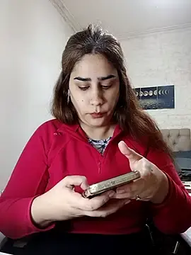 Stripchat Sex Cam of nahiarabiel33