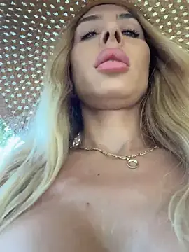Stripchat Sex Chat of CataleiaCati31