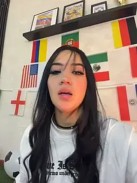 Stripchat Sex Cam of EmmyEvans1