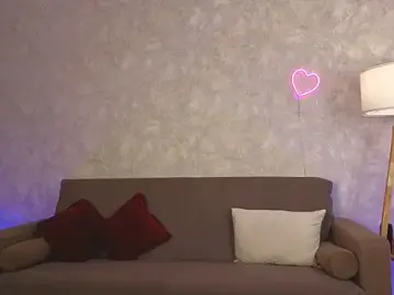 Stripchat Free Porn Cam of sunrise_ammi