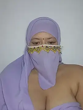 Stripchat Nude Webcam of yasmin_dina
