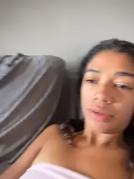 Stripchat Adult Webcam of MikaScarlet