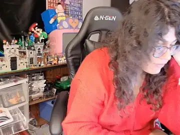 Stripchat Best live sex cam show of ShinyCherub