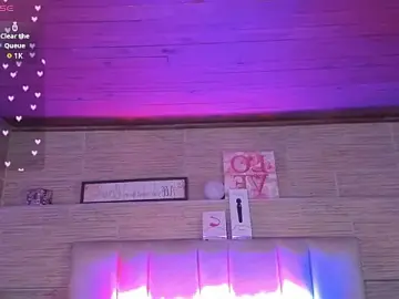 Stripchat Watch Live Sex Cams of mia_devine_