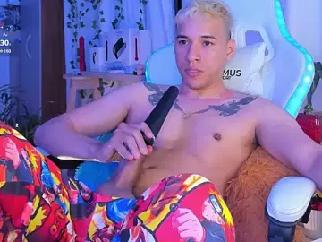 Stripchat Best Webcam of petter_coleman_