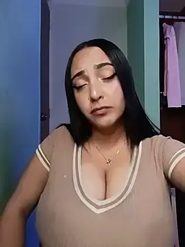 Stripchat Live Porn of AmberOficiall_