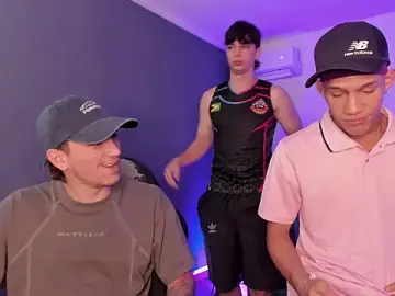 Stripchat Best live sex cam show of Handsomeboyss19