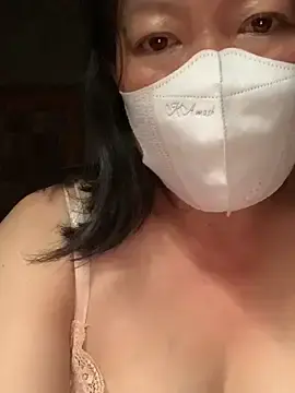 Stripchat Best Webcam of Laddy-su