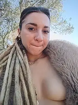 Stripchat Best live sex cam show of Mathilda-Bloom