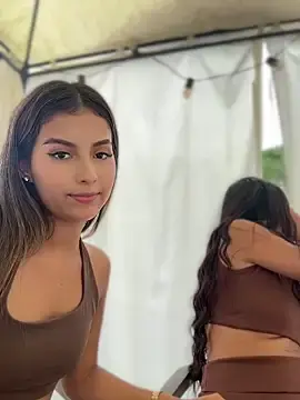 Stripchat Sex Cam of Valeria-escobar