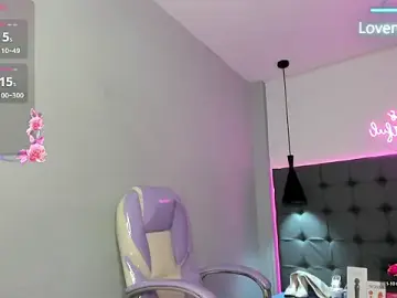 Stripchat Best Webcam of scarletcherry18