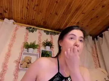 Stripchat Live Sex Cam of CamilaaRosseX