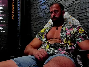 Stripchat Free Porn Cam of David_Big_Daddy