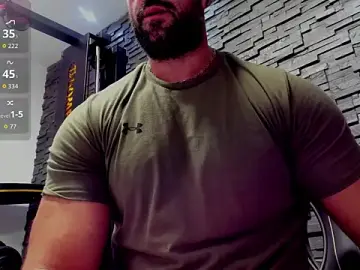 Stripchat Free Porn Cam of David_Big_Daddy