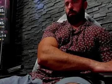 Stripchat Adult Webcam of David_Big_Daddy