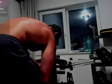 Stripchat Sex Cam of David_Big_Daddy