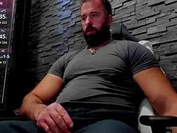 Stripchat Sex Chat of David_Big_Daddy