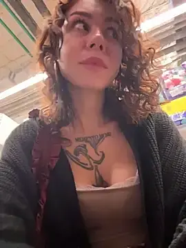 Stripchat Nude Webcam of RosieDesire