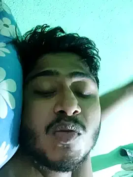 Stripchat Live Porn of bong_boy_06
