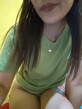 Stripchat Adult Webcam of MsCaramel_Love