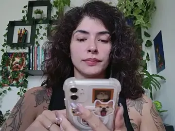 Stripchat Live Sex Cam of TaliMajesty