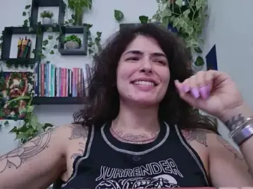 Stripchat Live Sex Cam of TaliMajesty
