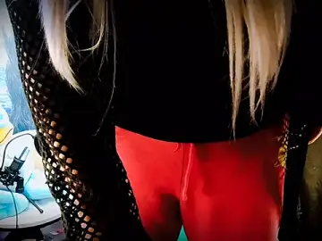 Stripchat Free Live Porn of Blakelytgirl